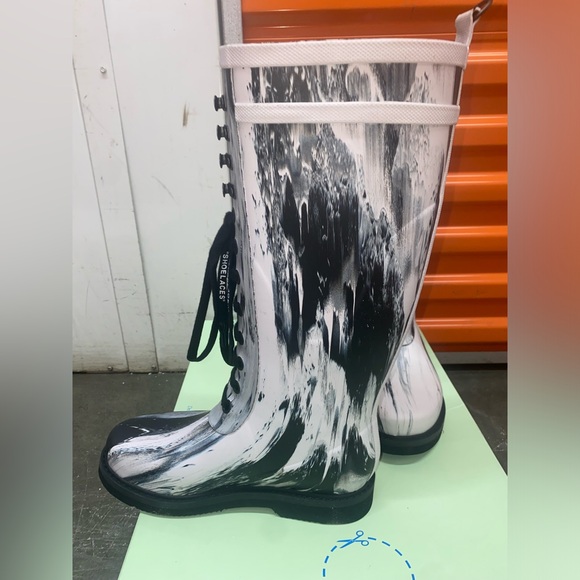 Women’s Off-White “For Riding” Rain Boots - Picture 3 of 10